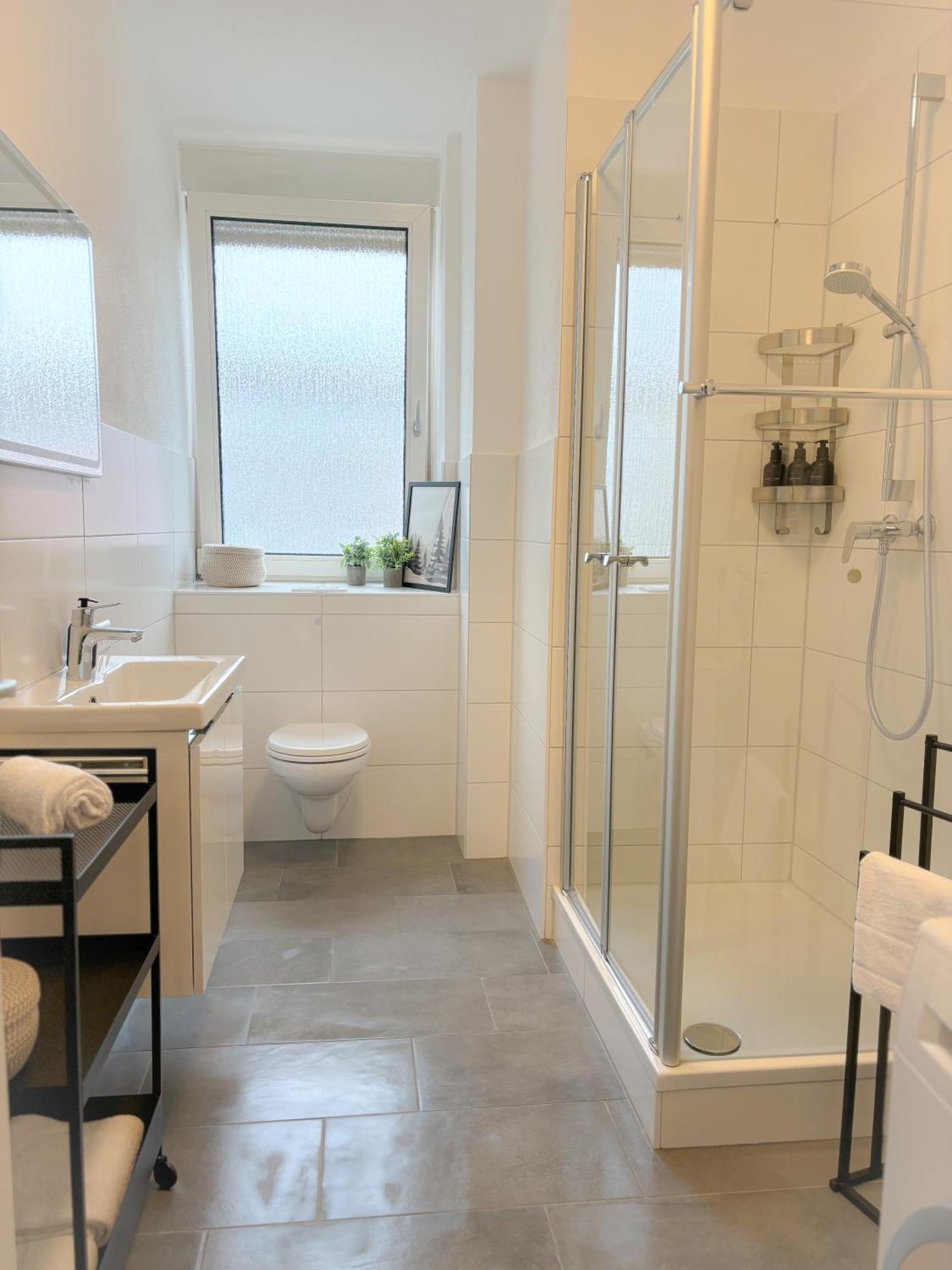 Helles City Apartment Fuer Familien & Gruppen Neu-Ulm Dış mekan fotoğraf